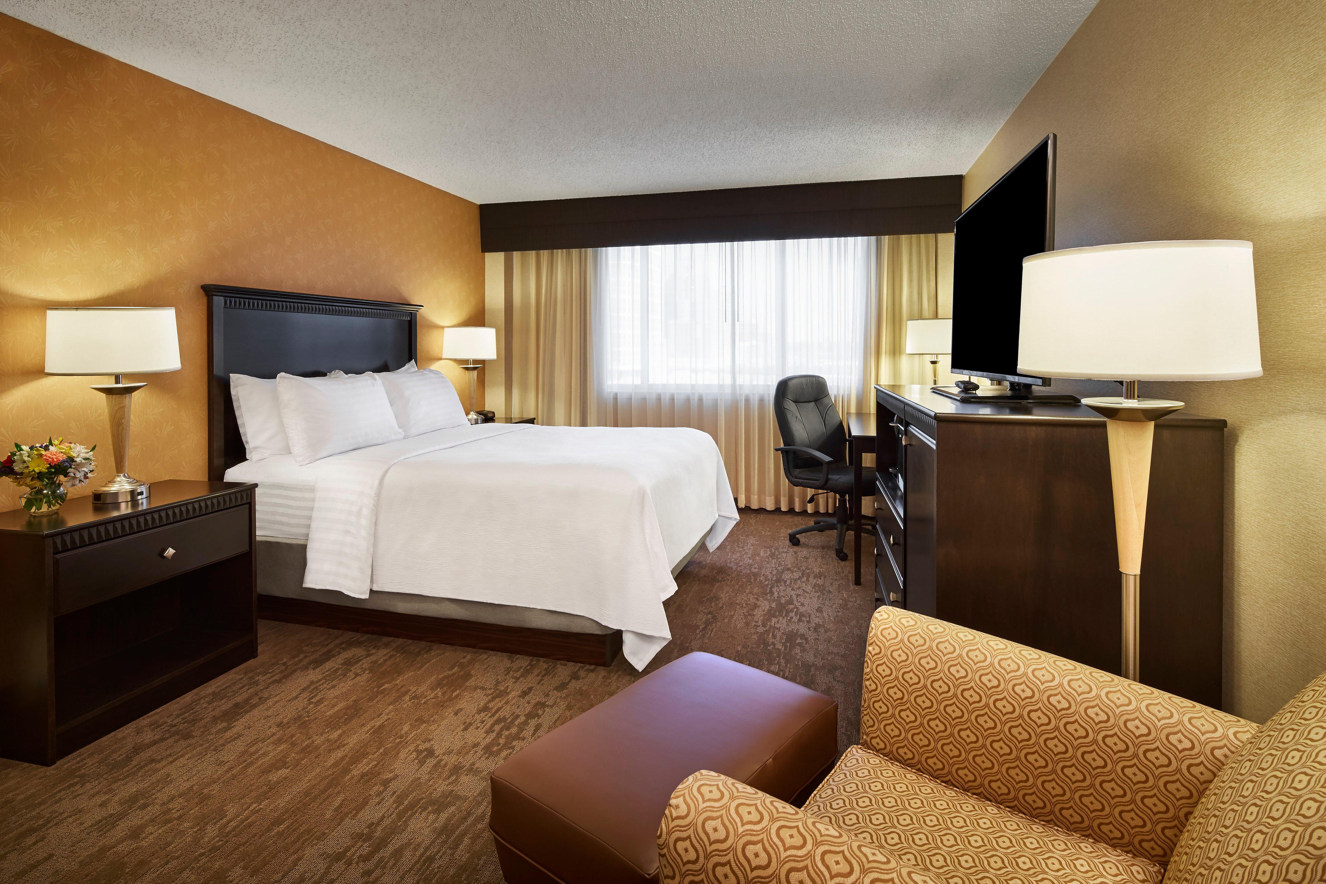 Holiday Inn Alexandria At Carlyle By Ihg Ngoại thất bức ảnh
