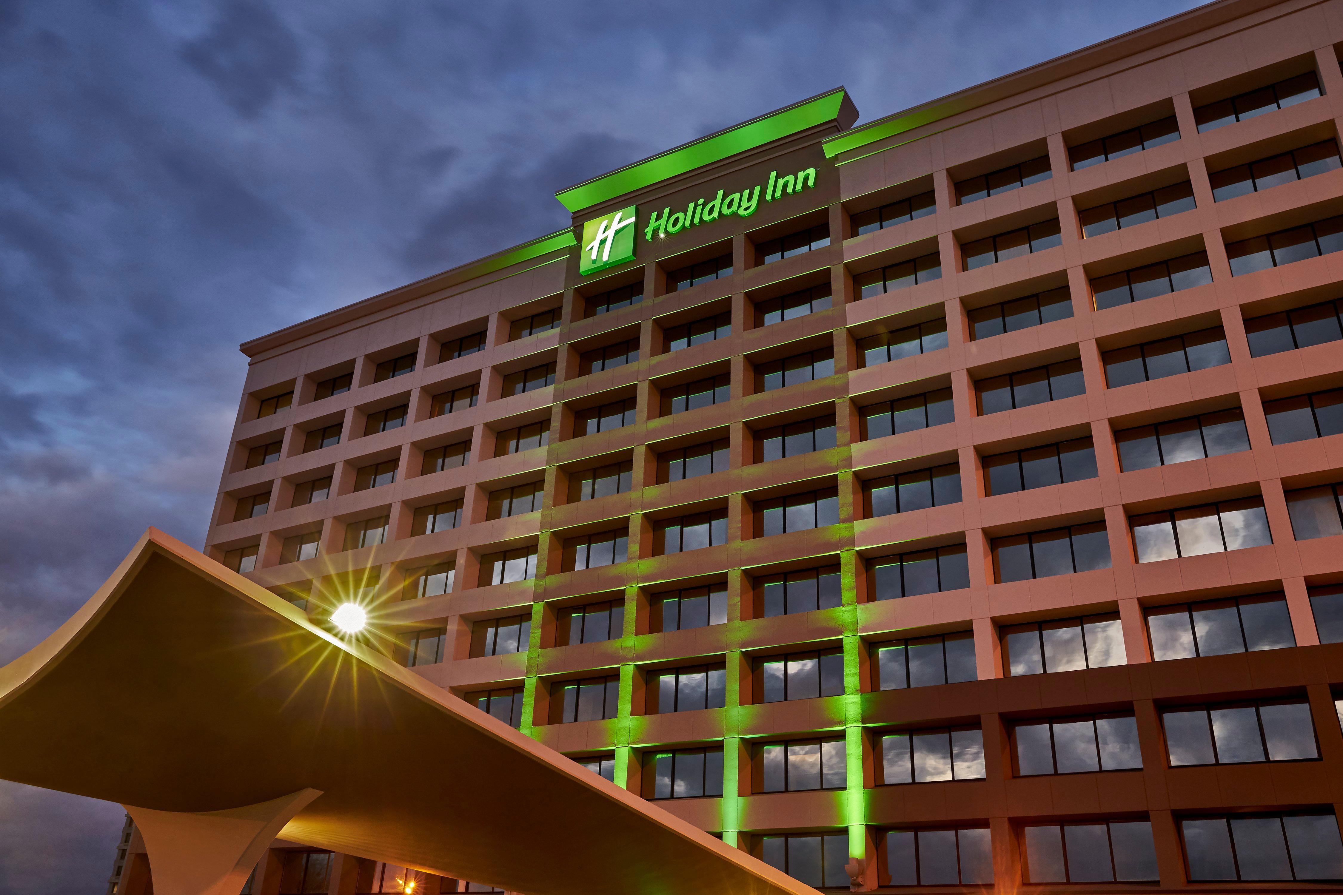 Holiday Inn Alexandria At Carlyle By Ihg Ngoại thất bức ảnh