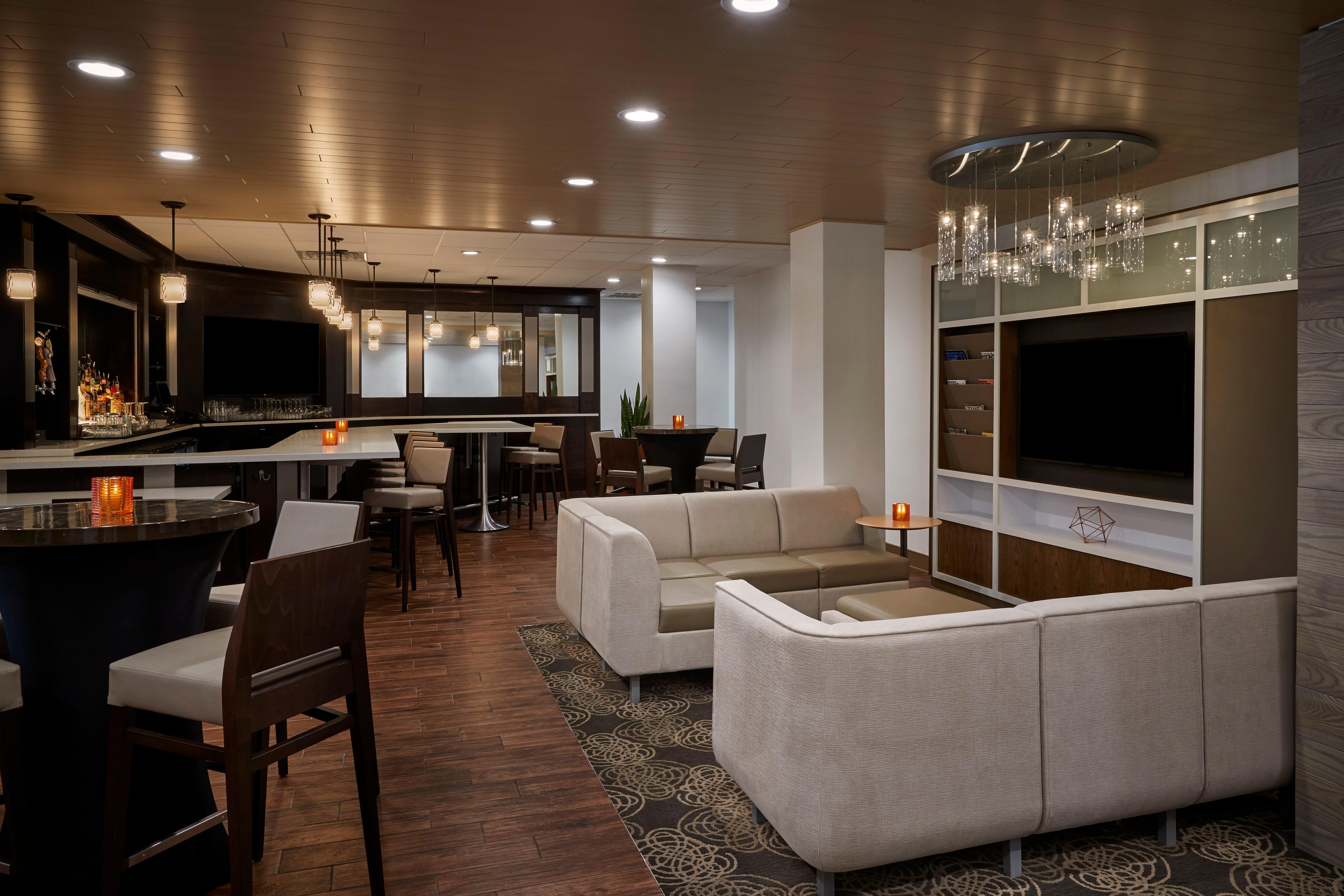 Holiday Inn Alexandria At Carlyle By Ihg Ngoại thất bức ảnh