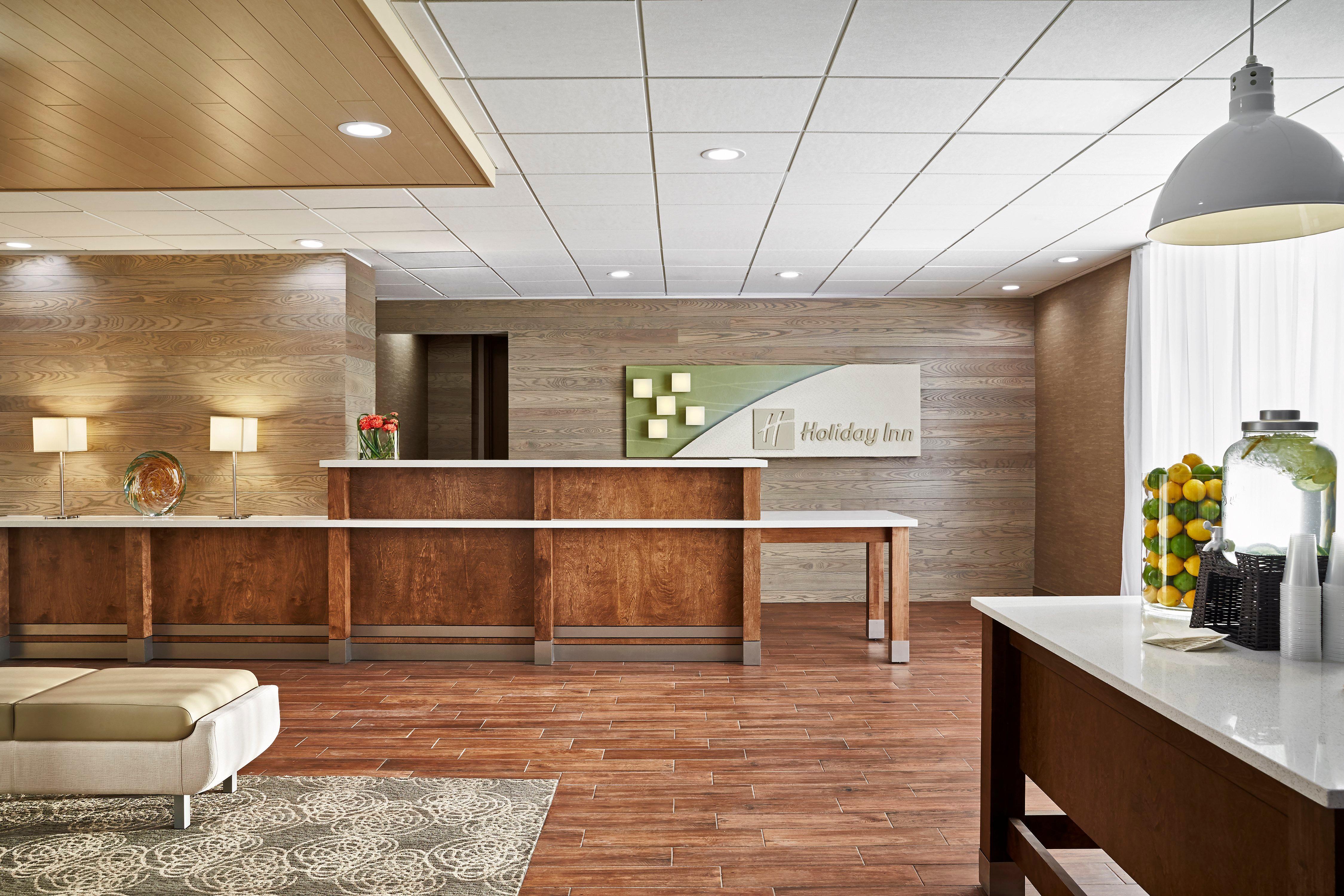 Holiday Inn Alexandria At Carlyle By Ihg Ngoại thất bức ảnh
